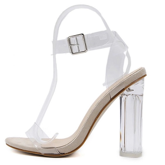 Transparent High Heels 😻 - Picture 3 of 5